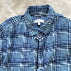 Men’s long sleeve button up